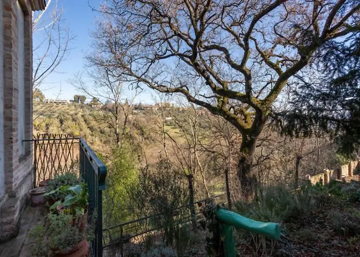 Depandance Villa, Garden And Privat Pargking Вилла Перуджа